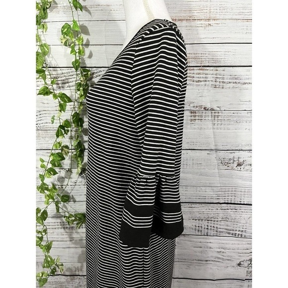 Max Studio Dress size Small Black White Striped Stretch Jersey Ruffle Sleeves - Picture 8 of 12